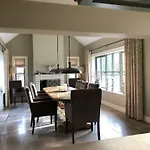 Beechwood 4, Kenmare Luxurious Living *