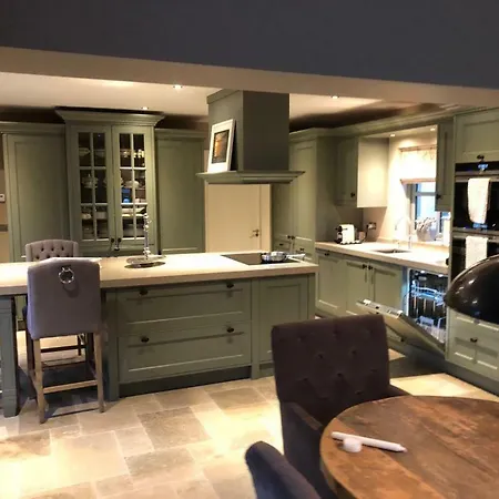 Villa Beechwood 4, Kenmare Luxurious Living Killowen