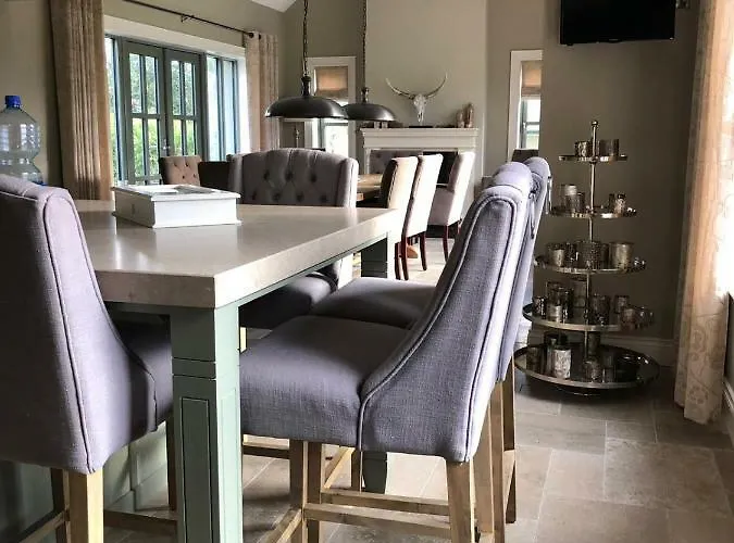 Beechwood 4, Kenmare Luxurious Living