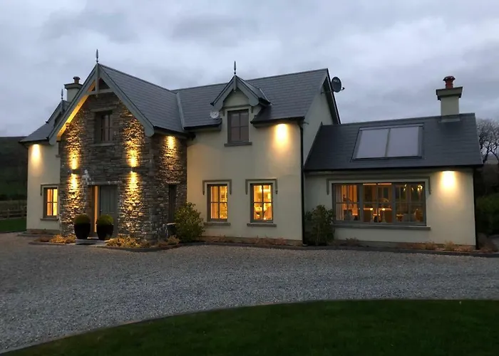 Beechwood 4, Kenmare Luxurious Living Villa Killowen